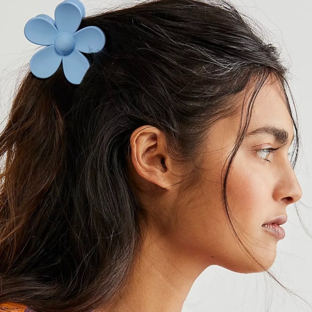 ~Hanalei Claw/Hair Clip~FREE PEOPLE~Sky Blue~NEW!~